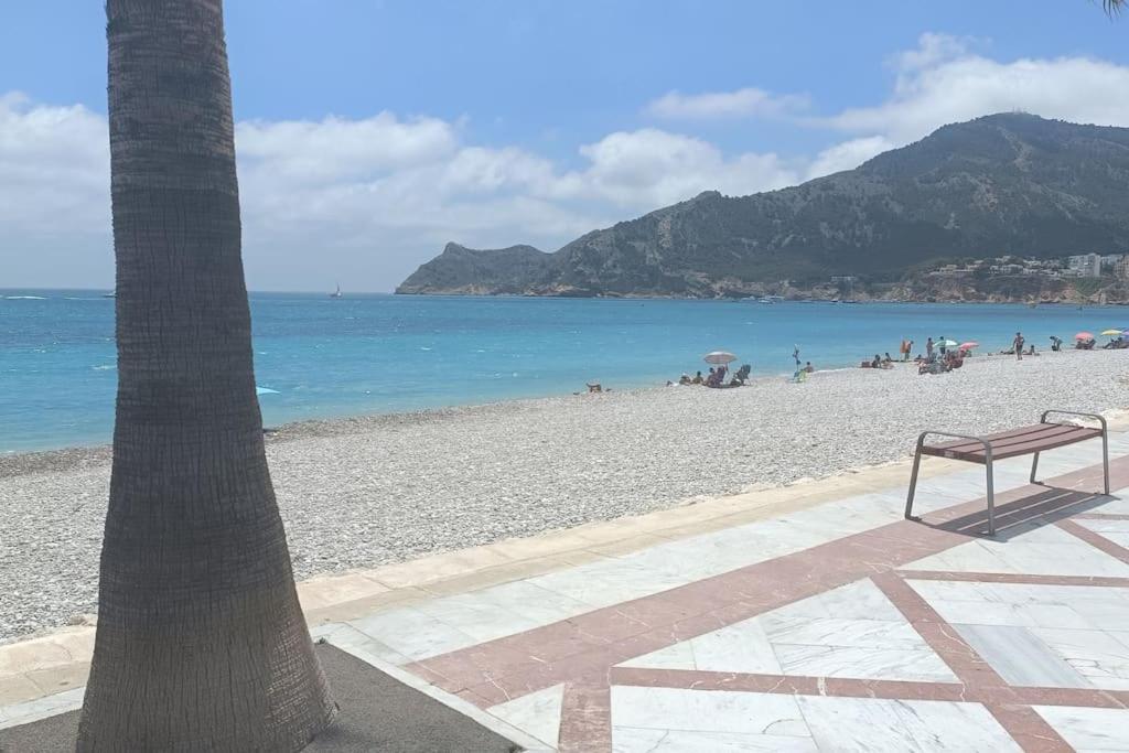 Apartamento 1ª Linea De Playa Alicante Eksteriør billede
